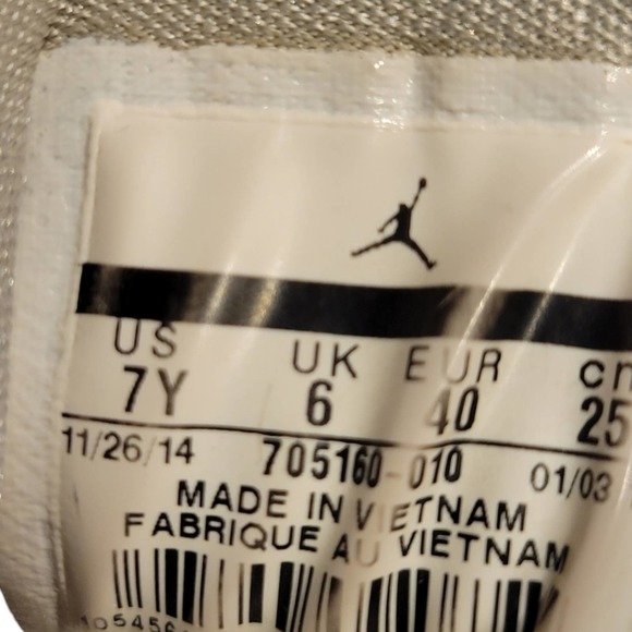 Nike Flight Air Jordan youth high top basketball shoes size Y7 - Picture 8 of 8